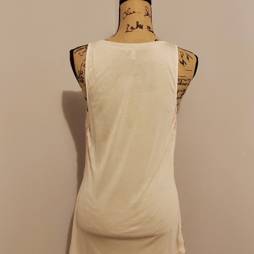 Express Embellished Tank - Picture 3 of 4